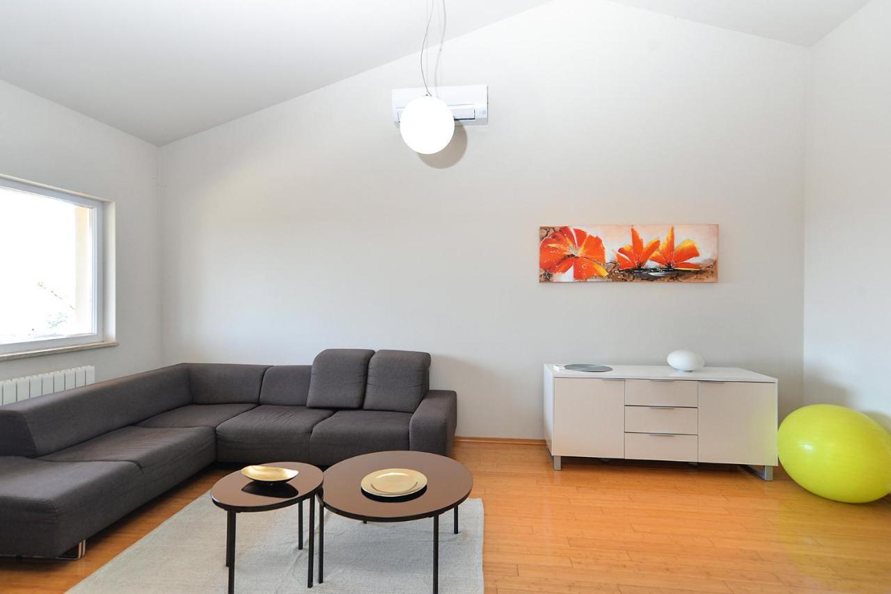 Apartment Silvio 1779 Banjole Exterior photo